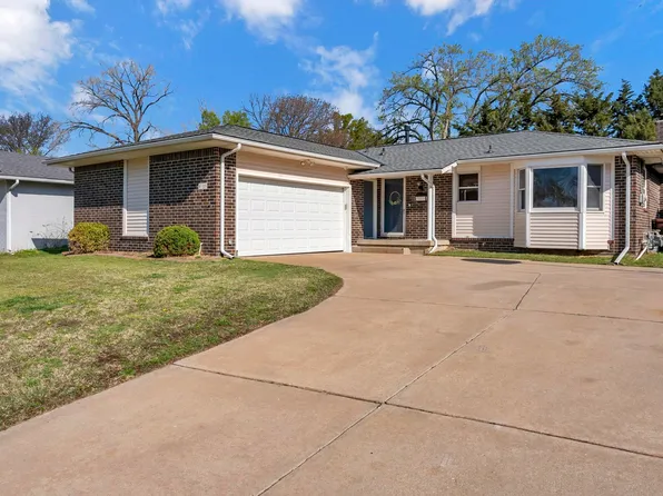 8126 E Boston St, Wichita, KS 67207