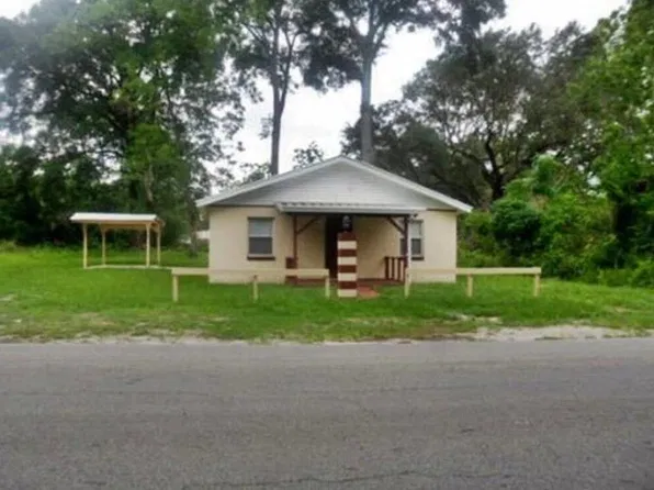 210 SW 2nd St, Chiefland, FL 32626