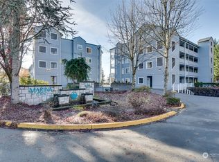 6125 NE 175th St APT N201, Kenmore, WA