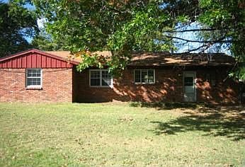 2nd image of 423 Grandview Blvd