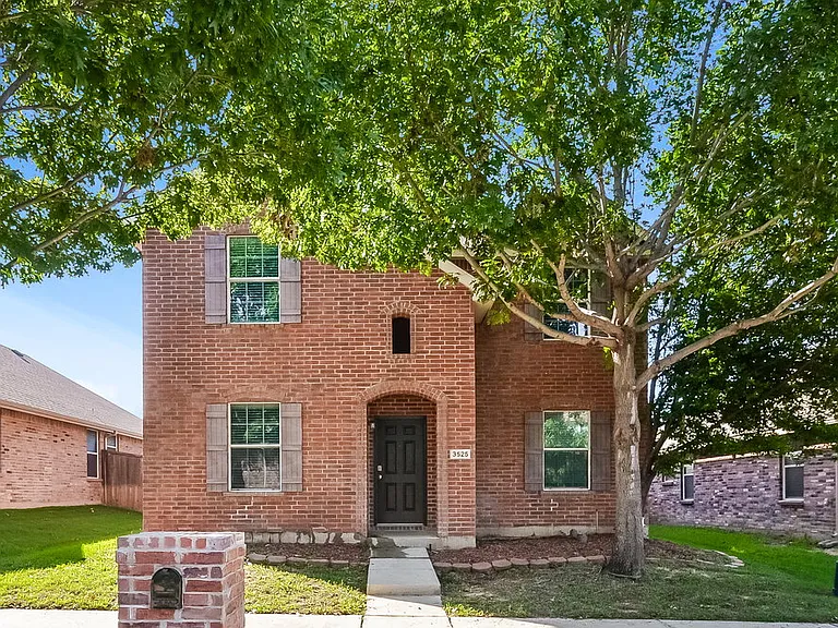 3525 Camino Real Trl — Photo 1