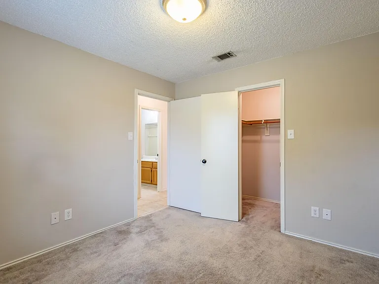 1526 Haven Pl — Photo 19