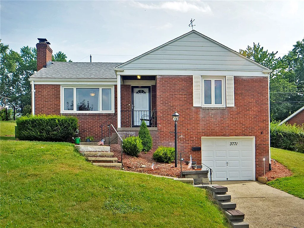 3771 Wayne Rd photo 1