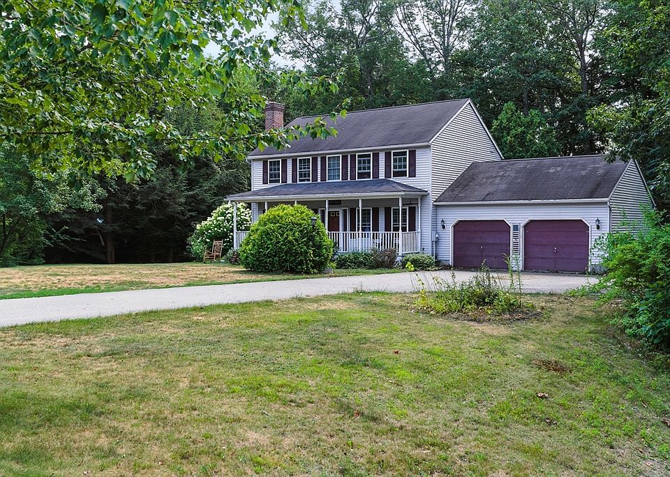 1st image of 160 Lakeshore Dr