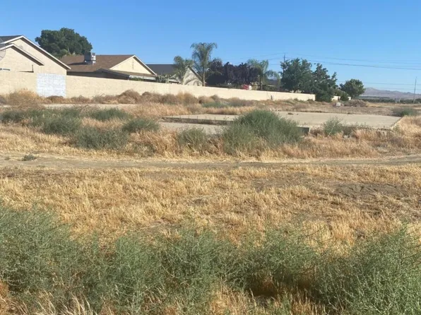 4 Willow Springs Ave, Coalinga, CA 93210