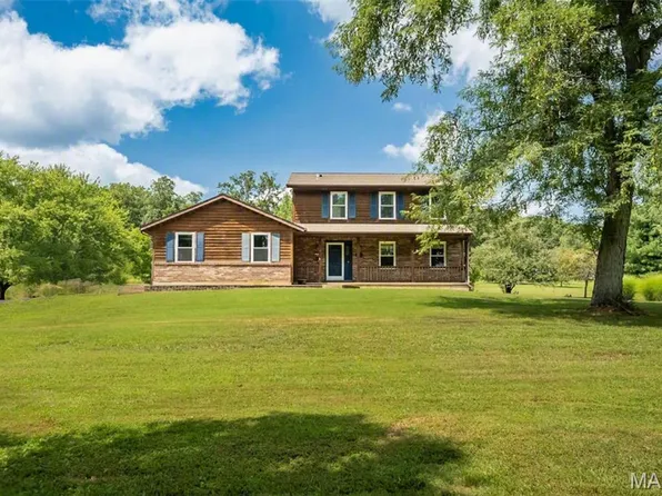 8417 Saint Andrews Ln, House Springs, MO 63051