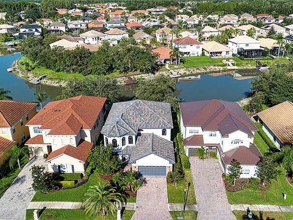 3rd image of 18048 JAVA ISLE DRIVE