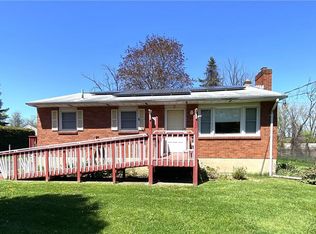 5 Tomkins Ave, Stony Pt, NY 10980