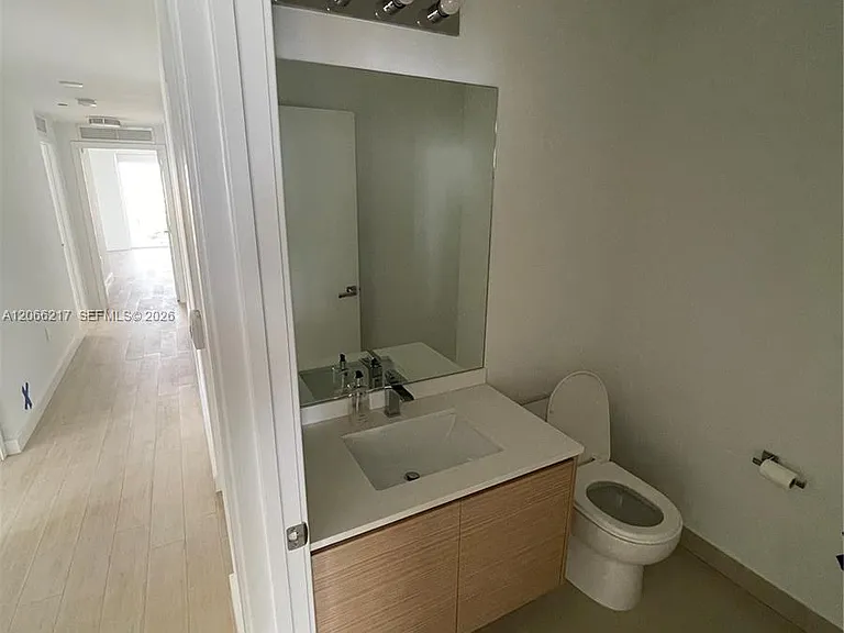 600 NE 27th St #1205 — Photo 53