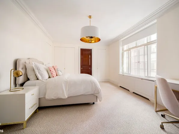 115 East 67th Street 7D/8D image 12 of 13