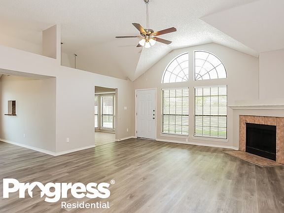 4th image of 2301 Weyborn Dr