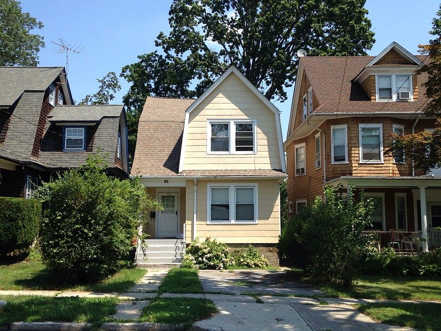 1st image of 86 Quinby Ave