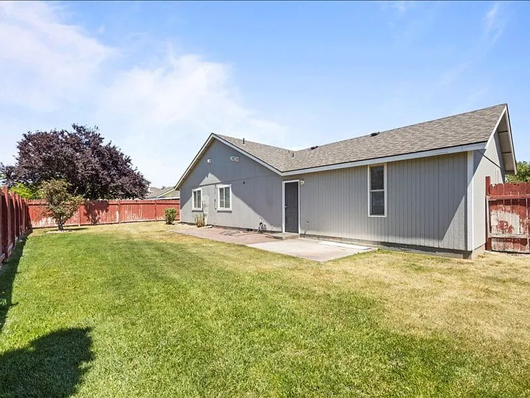 5708 Ochoco Ln — Photo 21