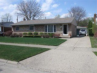 1st image of 34064 Standish St