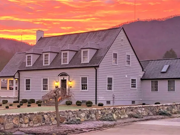 506 Oakhurst Ave, Bluefield, WV 24701