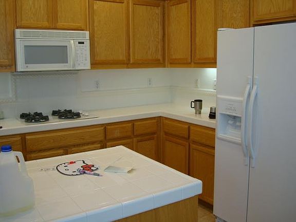 3rd image of 2192 Cabana Ln