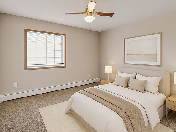4th image of 425 32nd St E #301-308