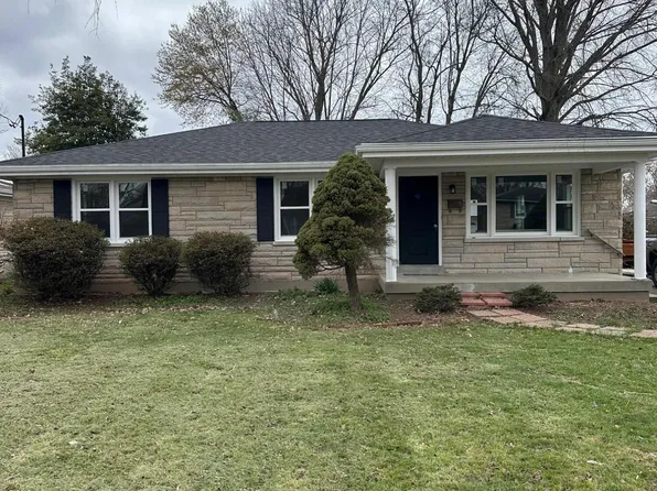 8002 Jonquil Dr, Louisville, KY 40258