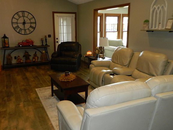 3rd image of 1806 Willow Lakes Dr #13