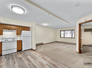 610 Gray St Apartments, Eau Claire, WI 54701