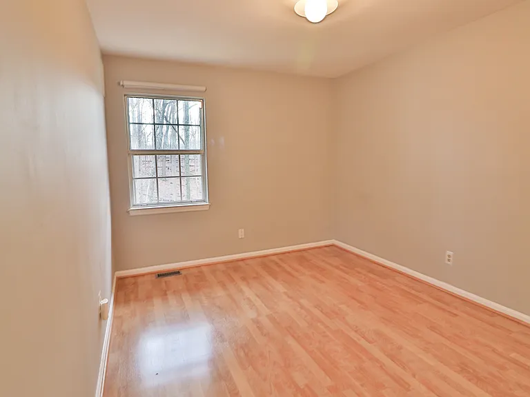 10488 Parthenon Ct #1 — Photo 32