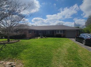 1620 Auburn Dr, Lexington, KY 40505