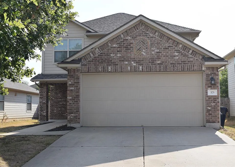 375 Housefinch Loop