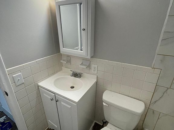 5th image of 638 N 31st St #6