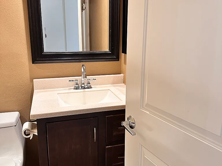 22540 Jeffrey Mark Ct #5 — Photo 26