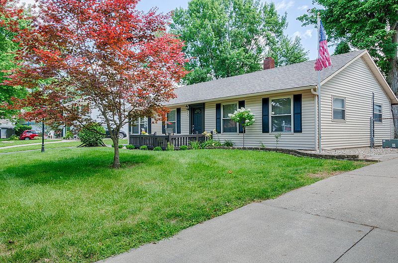 2nd image of 1609 Sherbrook Dr