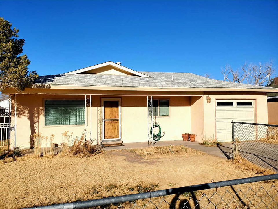 1st image of 1112 Pinon Ct SE