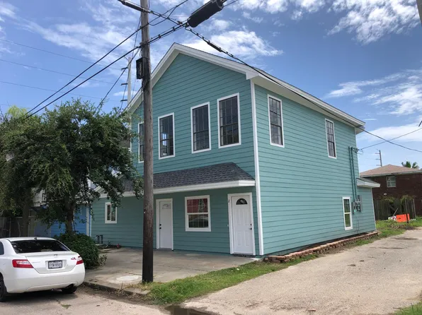 715 35th St #2, Galveston, TX 77550