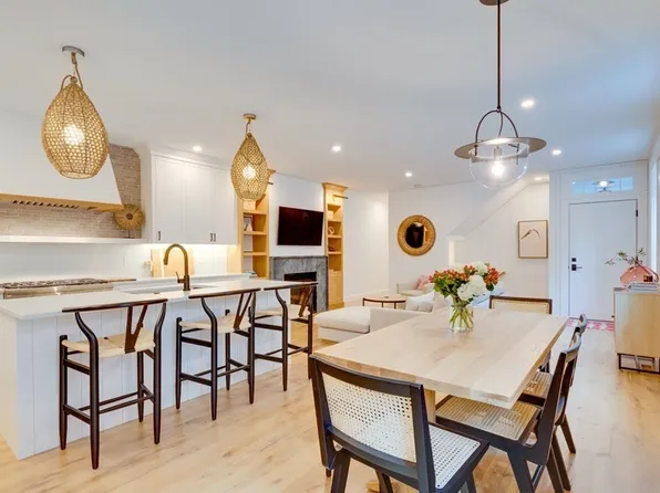 68 Middle St #1, Newburyport, MA 01950