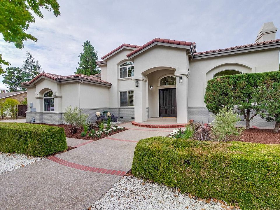 1st image of 21451 Vai Ave