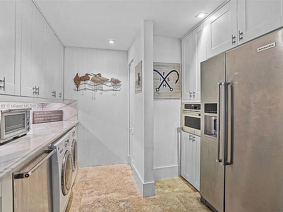 5th image of 6901 E Edgewater Dr APT 211