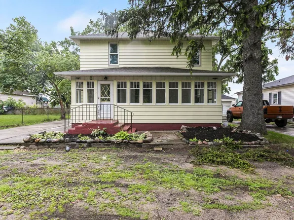 28220 La Rue St, Elkhart, IN 46516