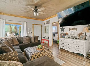 124 N 3rd St, Coulee City, WA 99115