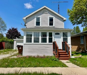 121 N Hickory St, Manteno, IL, 60950
