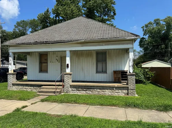 729 W 8th St, Mount Vernon, IN 47620