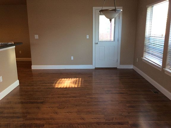 5th image of 60 N River Rock Dr
