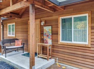 64604 E Sandy River Ln, Rhododendron, OR 97049