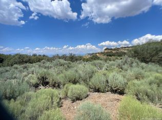 24251 Jacaranda Dr, Tehachapi, CA 93561