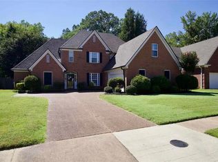 203 Walnut Gardens Dr, Cordova, TN 38018