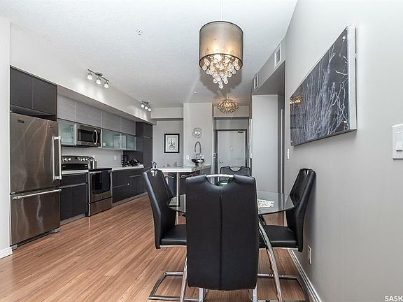 5th image of 235 Evergreen Sq #213