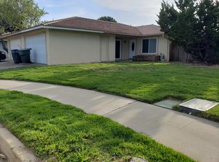 923 N M Pl, Lompoc, CA 93436