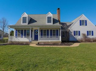 18 S Snyder St, Manheim, PA 17545