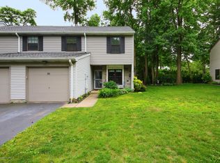 20 Hunters Run, Oceanport, NJ 07757