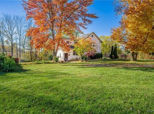 2488 McClew Rd, Burt, NY 14028