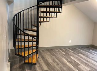 305A S Main St #B13, Middletown, CT 06457