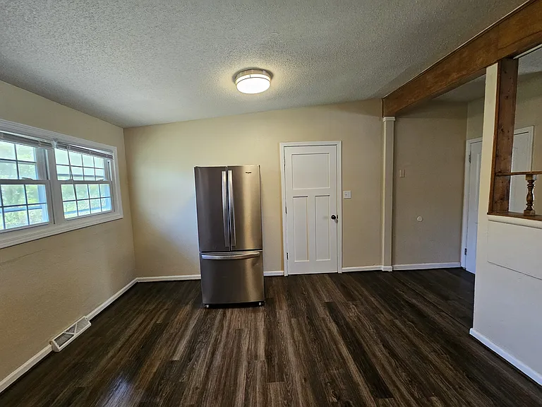 3147 Cleveland Ave — Photo 12